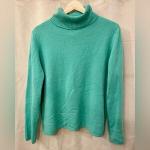 Valerie Stevens | Aqua Blue Cashmere Turtleneck | XL fits like L